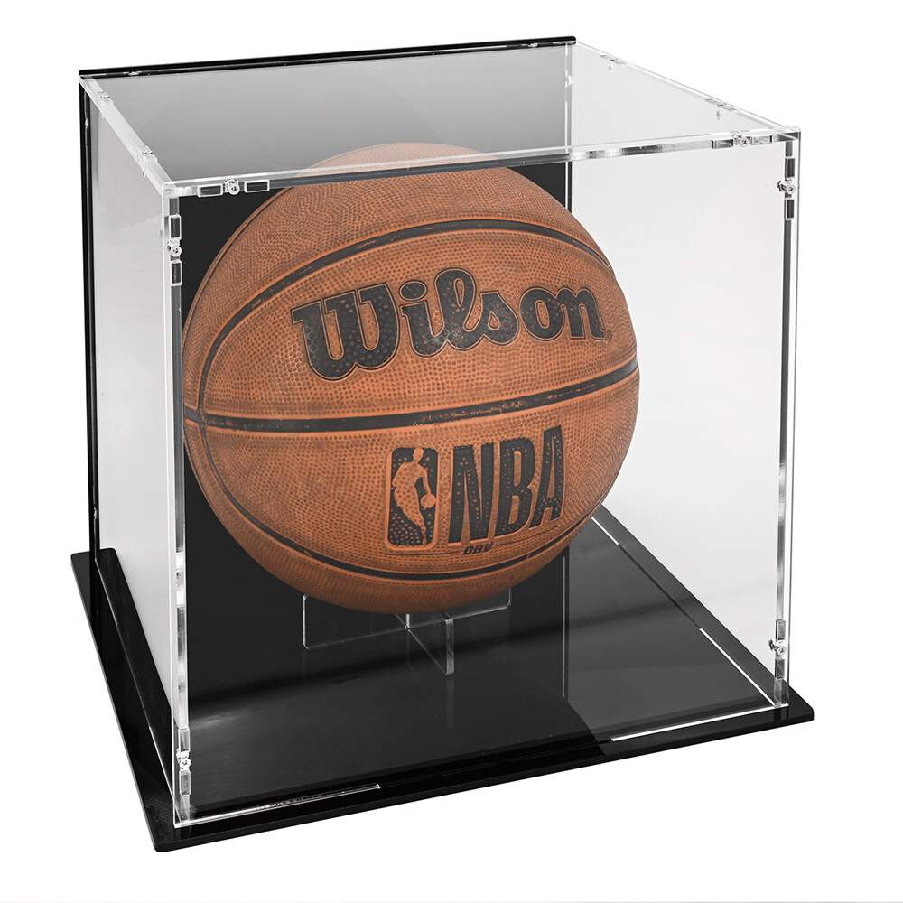 Vitrinen und Hauben aus Acrylglas